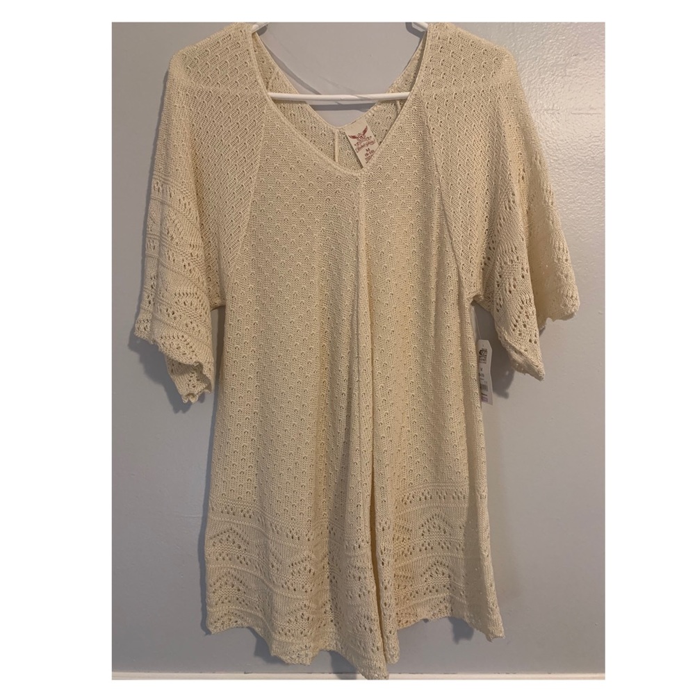 Over size flowy shirt